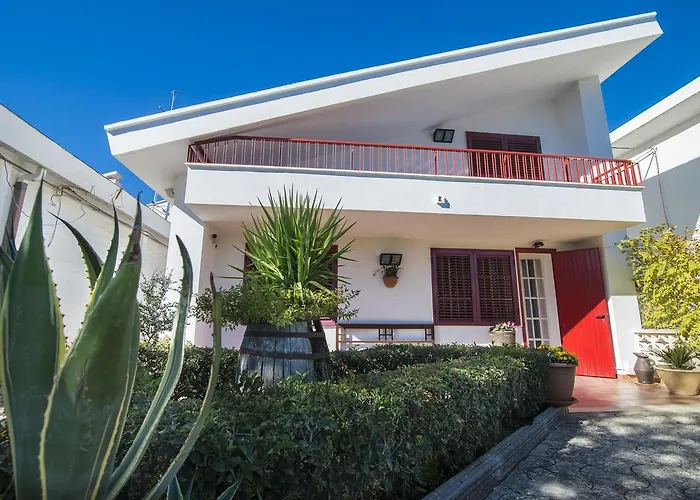 לינה וארוחת בוקר Marta